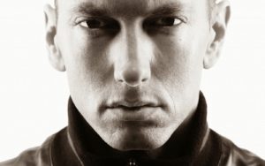 Eminem publica disc per sorpresa