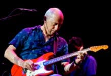 Mark Knopfler anuncia que deixa els escenaris durant el concert de Barcelona