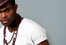 Omi lidera als Estats Units amb Cheerleader