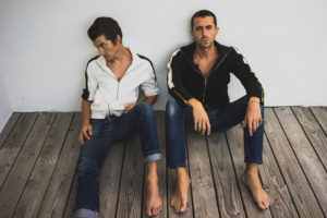 The Last Shadow Puppets estrenen Miracle Aligner