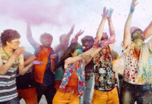 9Son presenten Tornarem a néixer