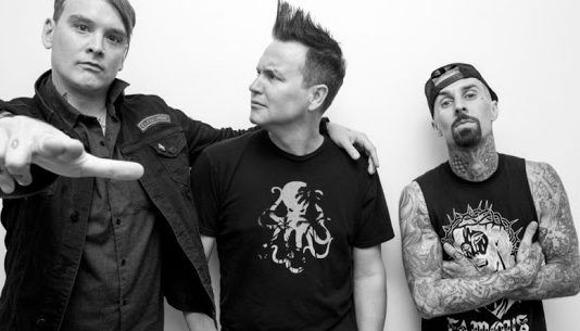 “NINE”, de Blink-182