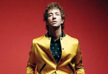 Albert Hammond Jr anuncia disc i estrena Muted Beatings