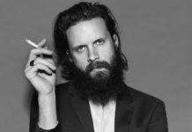 Father John Misty fa un avançament amb “Please Don’t Die”