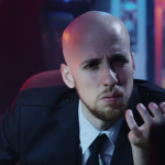 Pol Gisé protagonitza el vídeo de ‘La sortida’ el nou senzill dels Sense Sal