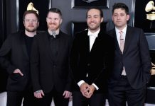 Fall Out Boy comparteixen ‘Dear Future Self (Hands Up)’