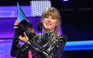 Taylor Swift triomfa als American Music Awards 2019