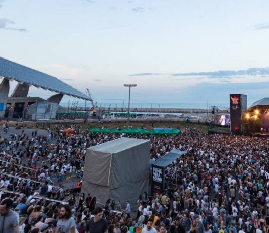 Als grans festivals catalans no hi ha català