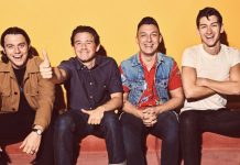 Arctic Monkeys publicaran una nova cançó aquest dijous en un projecte benèfic de War Child