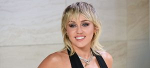Miley Cyrus està treballant en un disc de versions de Metallica
