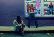 Troye Sivan presenta nova versió de ‘Easy’ amb Mark Ronson i Kacey Musgraves