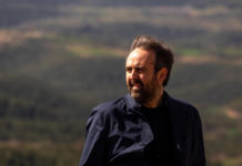 Roger Mas presenta ‘Amb la polla i amb l’ou’