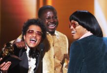 Silk Sonic, Jon Batiste i Olivia Rodrigo triomfen als Grammy 2022