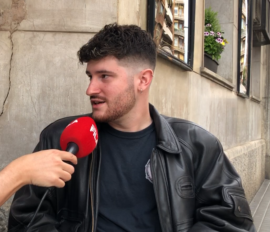 Fent un cafè amb Adrià Roy - Primera Fila