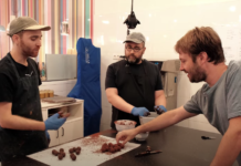 Guillem Ramisa uneix música i xocolata en dues cançons