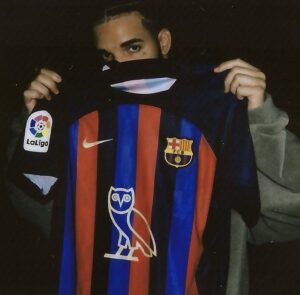 L’emblema de Drake, a la samarreta del Barça