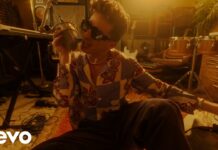 Calvin Harris publica el videoclip de la seva cançó ‘Obsessed’