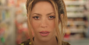 Shakira mostra els seus sentiments a ‘Monotonía’