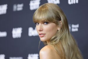 Taylor Swift situa 4 discs entre els 10 més venuts el 2023