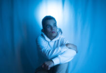 Grabu fa el seu debut amb l’EP “blast”, amb el que vol deixar petjada