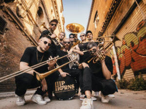 Hip Horns Brass Collective triomfen a cop d’instrument