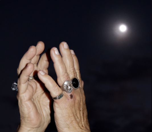 Afinant l’oïda: Cristina Len, Microbio i Boom Boom Fighters i Cookah P