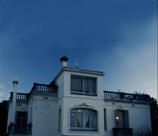 Afinant l’oïda: Adala, La Sra. Tomasa i Rubii