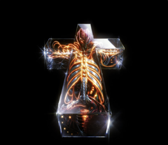 Afinant l’oïda: Cristina Len, Guillem Gisbert i Brutalismus 3000