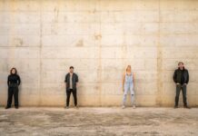 Juriol fan un homenatge als peluts de quatre potes amb ‘Em fas millor’