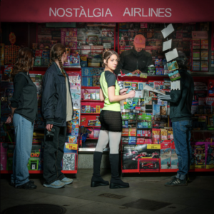 Maria Jaume agafa el vol de l’electrònica amb “Nostàlgia Airlines”