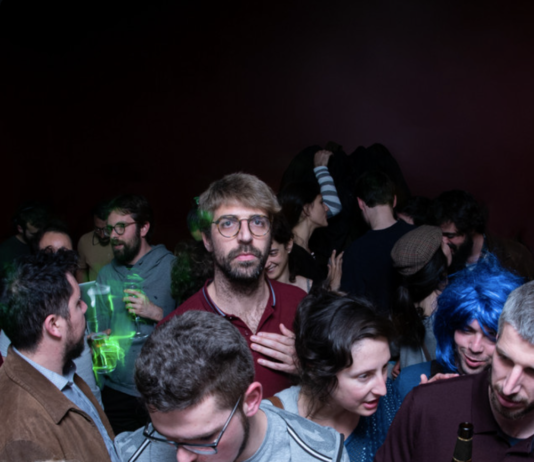 Guillem Gisbert debuta en solitari amb “Balla la masurca!”