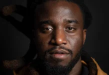 Descobreix Shaboozey l’artista de moda gràcies a ‘A Bar Song (Tipsy)’