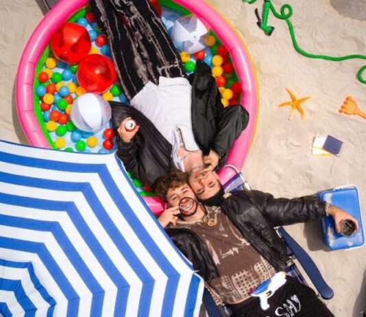 Flashy Ice Cream inicia l’estiu amb “Sempre joves x10”