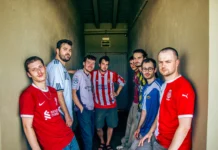 Classe B ens avancen que ‘És tard i vol ploure’