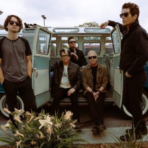 La gira de The Offspring i Simple Plan passarà per Catalunya el 2025