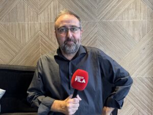 Entrevista a Roger Mas: “Hem seguit fent concerts amb la cobla cada any”
