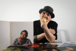 Jofre Bardagí interpreta Joan Manuel Serrat