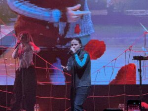 Mushka fa embogir als seus fans al Sant Jordi Club en el concert de presentació de “NOVA BOSSA”