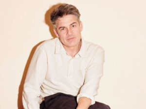 Roger Coma presenta ‘No ho hauria de fer’, el seu primer monòleg d’stand-up, a l’Espai Texas