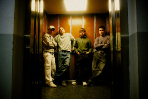 Lluna Plena obre una nova etapa musical amb ‘q he fet malament??’