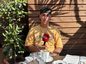 Entrevista a Ezvit 810: “L’amor és el que mou el món”