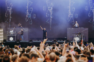 El Parc del Fòrum escalfa motors amb la jornada inaugural del Primavera Sound