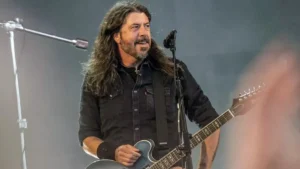Foo Fighters celebren els 30 anys del seu debut amb una nova cançó carregada d’esperança: ‘Today’s Song’