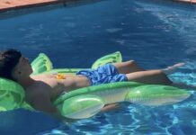 Llini porta el català a la pista de ball a “Mammamia”