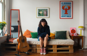 Blanca Campins debuta amb “Adeu i gràcies”, un viatge musical pel dol romàntic
