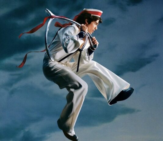 El pas enrere de Conan Gray a “Wishbone”