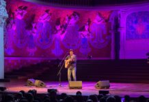 Jason Mraz captiva Barcelona 13 anys després del seu últim concert