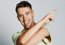 K-ZU fa el salt com a cantant i compositor amb ‘Casa, avió, gat’