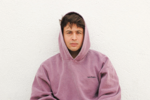 Guillem Bautista publica ‘De festa en festa’, un tema ple de vitalitat i sensibilitat