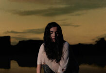 Júlia Colom ens dona la benvinguda al seu nou “Paradís”